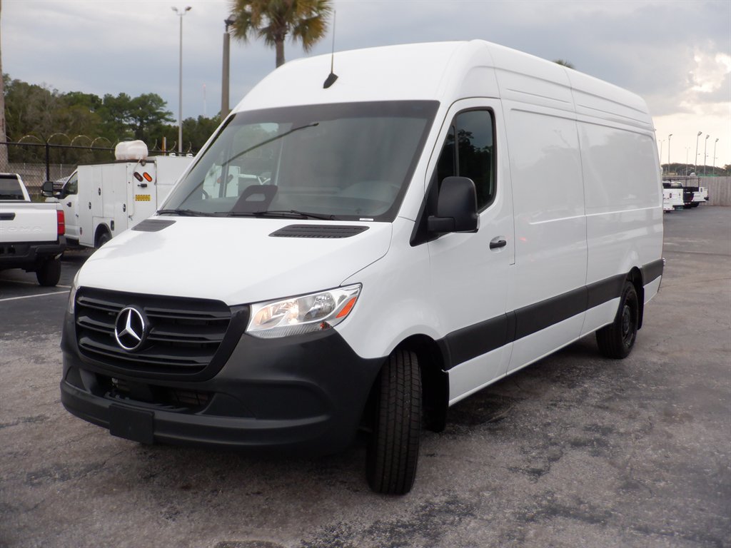 2025 Mercedes-Benz Sprinter - $45,995