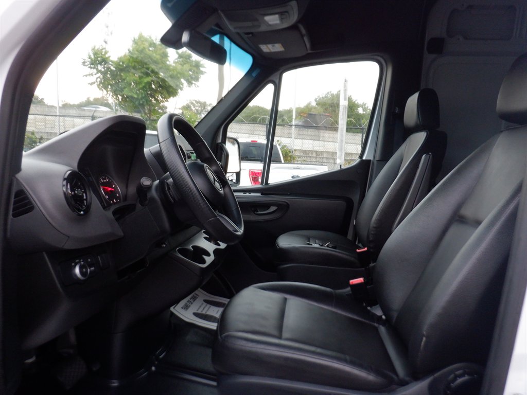 2025 Mercedes-Benz Sprinter - $45,995