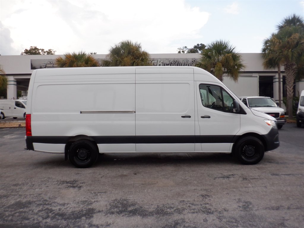 2025 Mercedes-Benz Sprinter - $45,995
