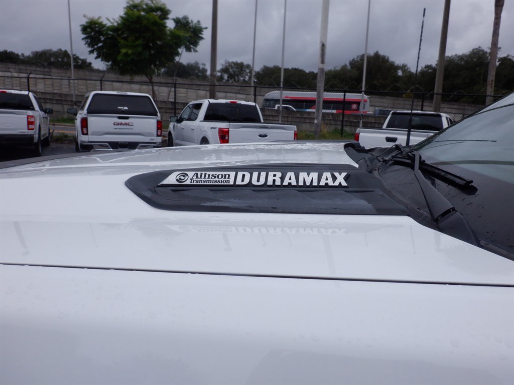 2024 Chevrolet Silverado Hd - $54,995