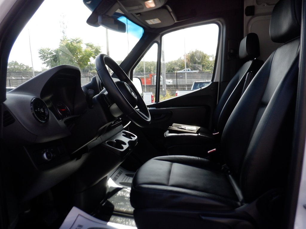 2025 Mercedes-Benz Sprinter - $38,995