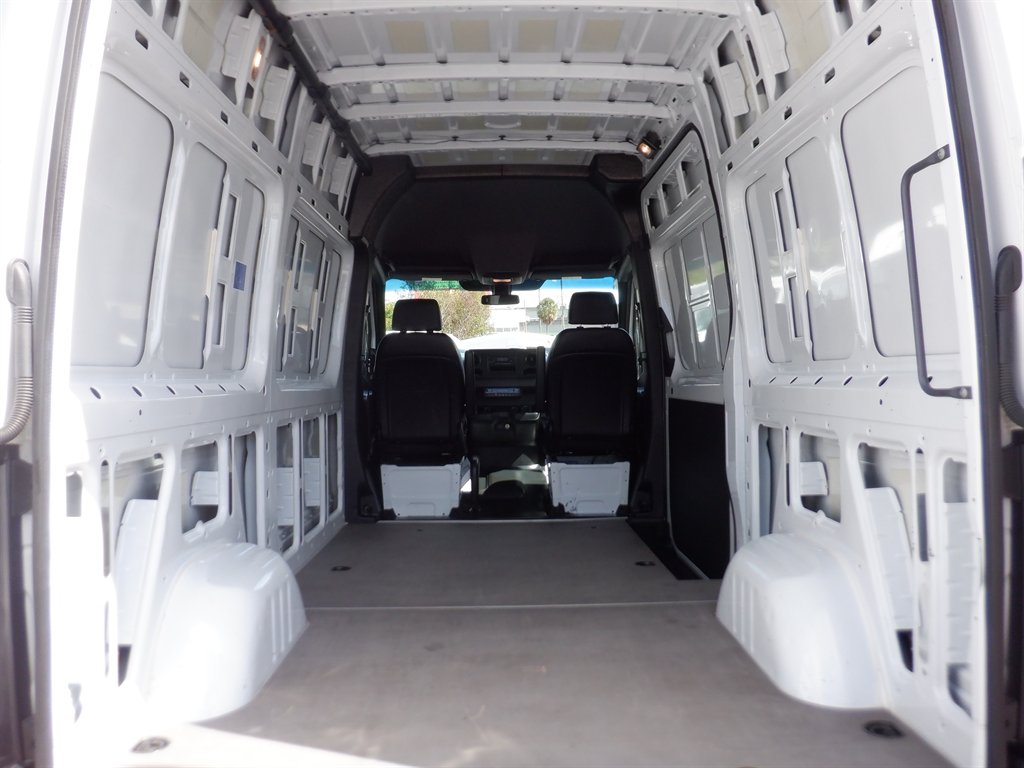 2025 Mercedes-Benz Sprinter - $38,995
