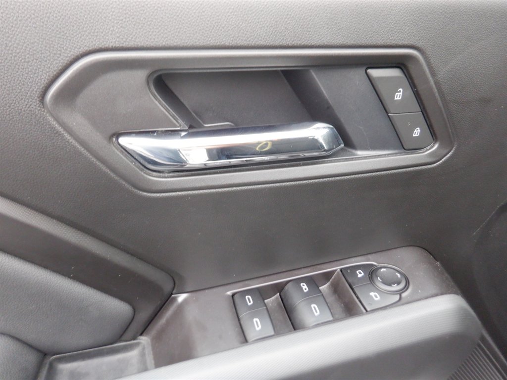 2025 GMC Canyon - $37,995