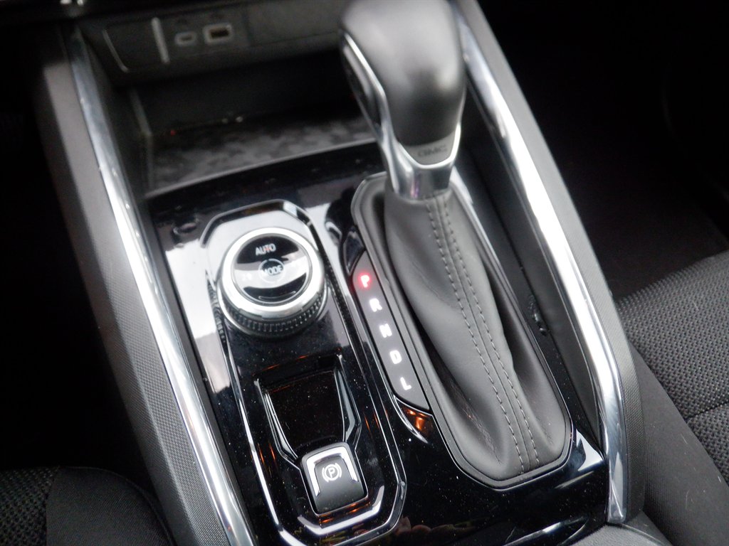2025 GMC Canyon - $37,995