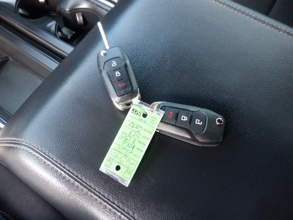 2024 Ford F-150 - $39,995