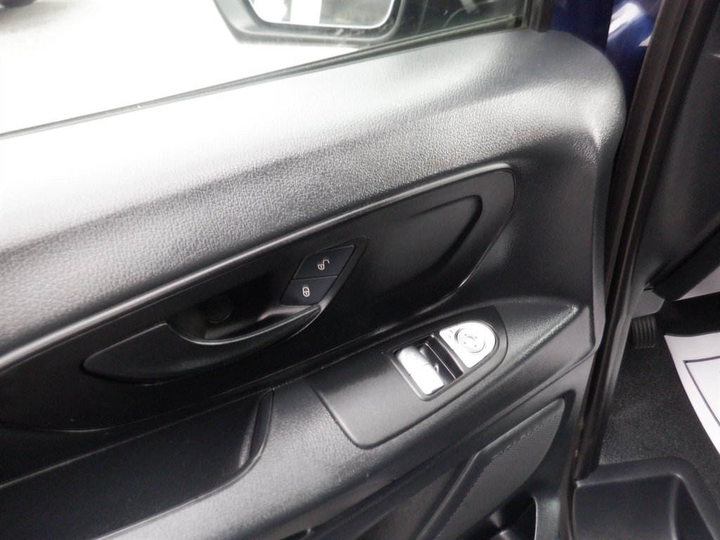 2022 Mercedes-Benz Metris - $26,995