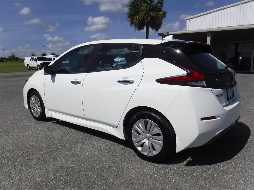 2025 Nissan LEAF - $14,995
