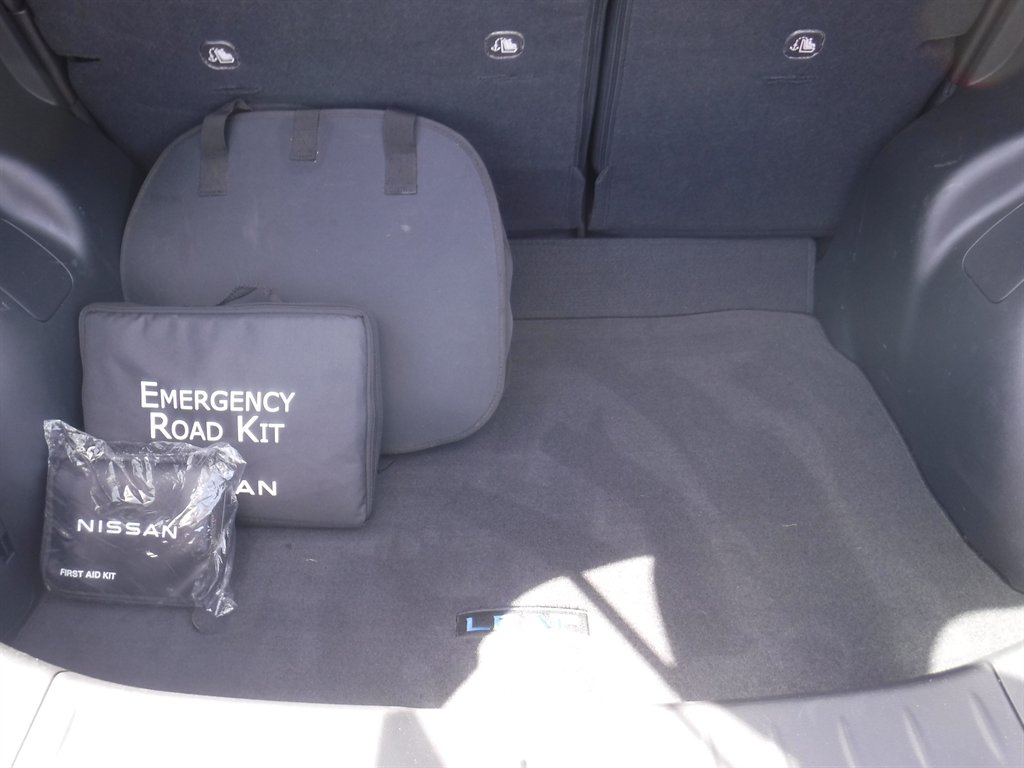 2025 Nissan LEAF - $14,995