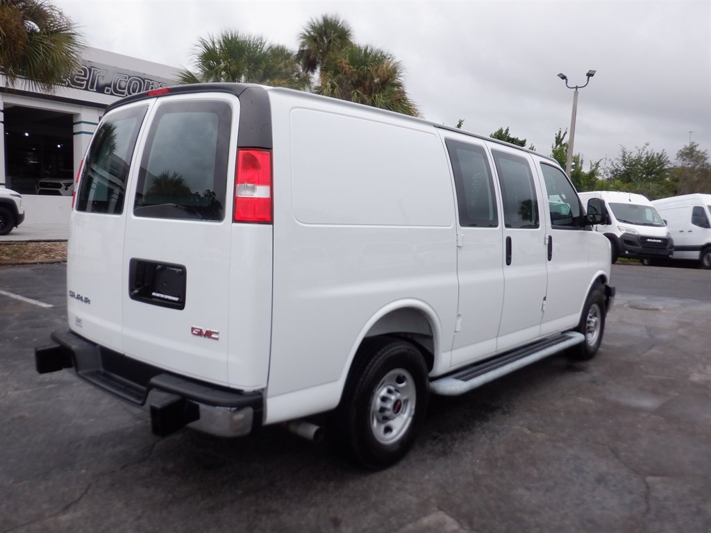 2025 GMC Savana - $31,895