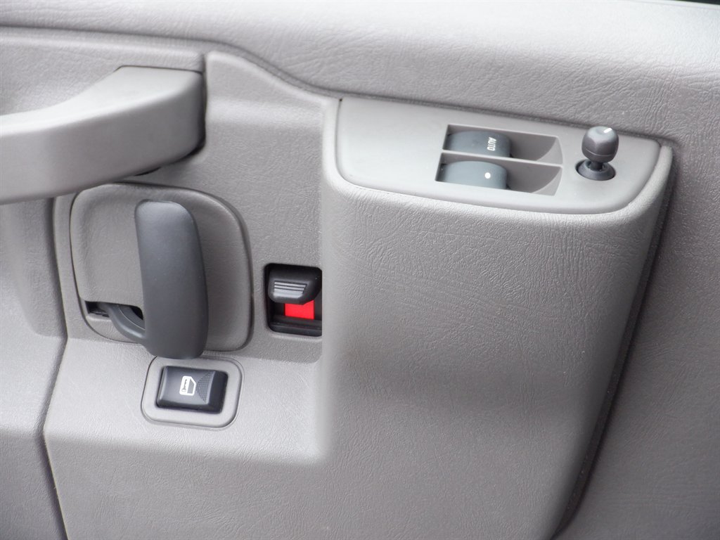 2025 GMC Savana - $31,895