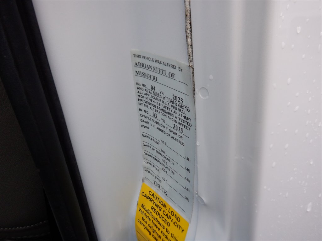 2025 GMC Savana - $31,895