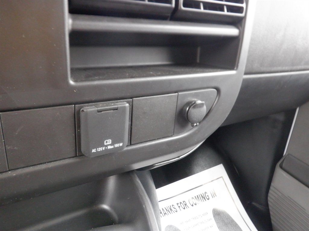 2025 GMC Savana - $31,895