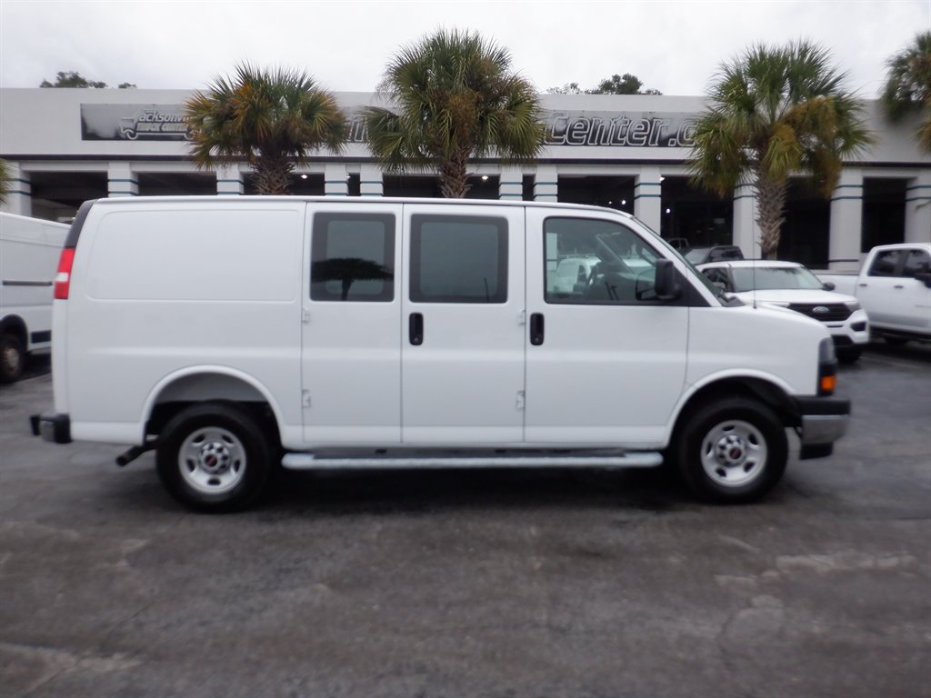 2025 GMC Savana - $31,895