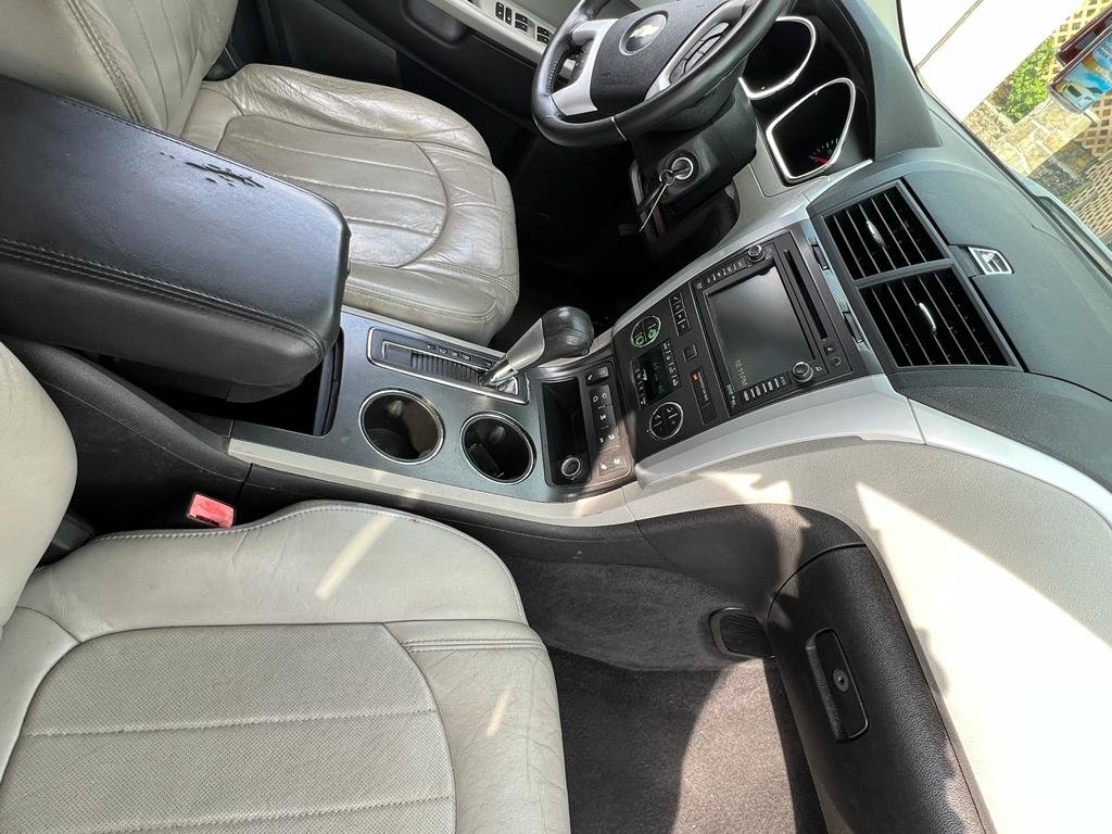 2010 Chevrolet Traverse - $10,950