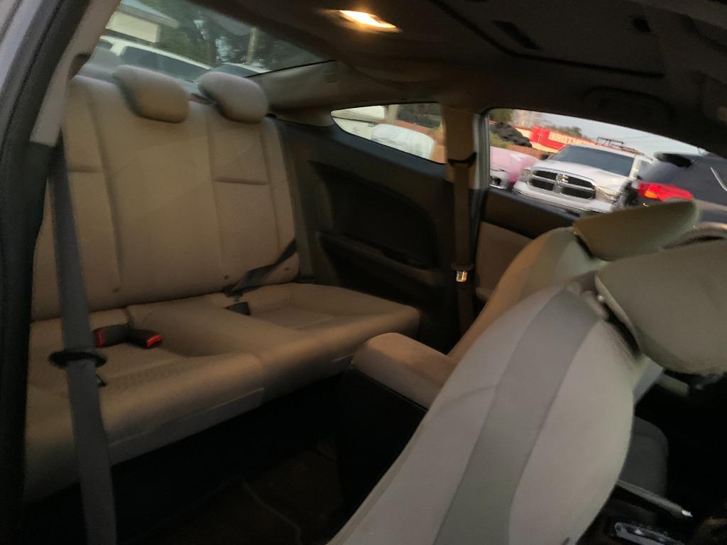 2014 Honda Civic - $11,495