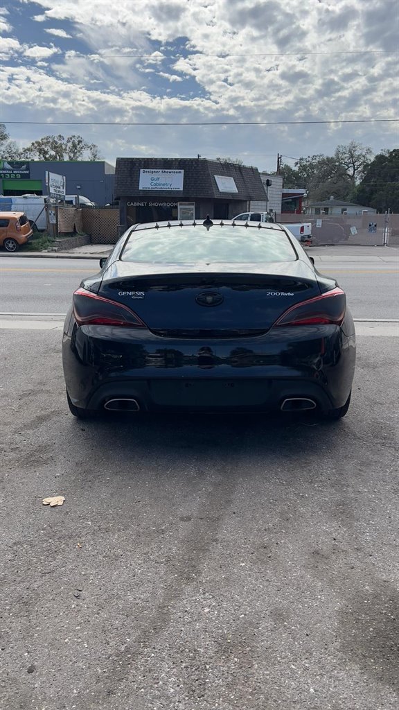 2013 Hyundai Genesis - $5,495