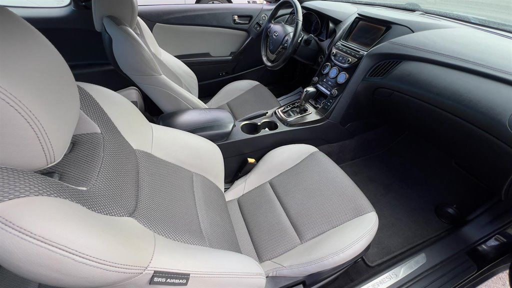 2013 Hyundai Genesis - $5,495
