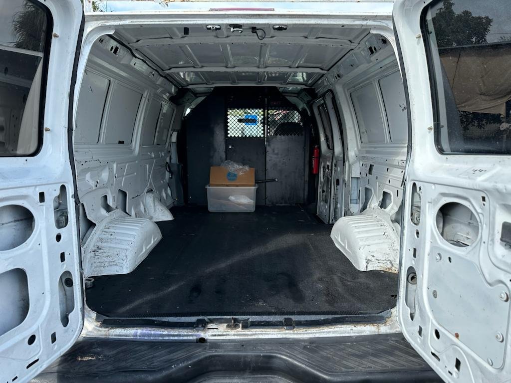 2006 Ford E-250 - $8,995