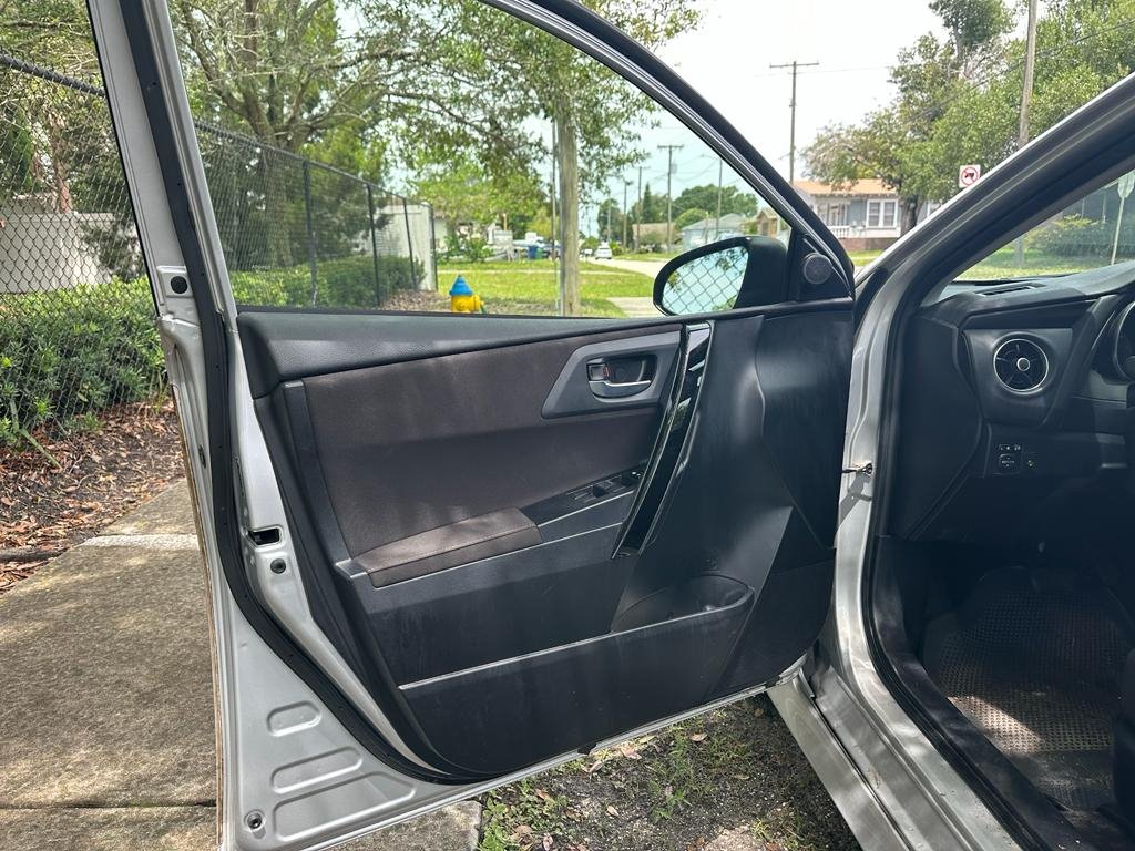 2017 Toyota Corolla - $11,995