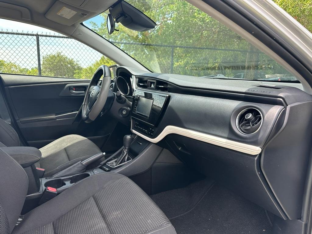2017 Toyota Corolla - $11,995