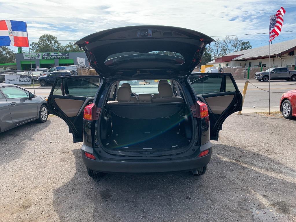 2014 Toyota RAV4 - $11,995