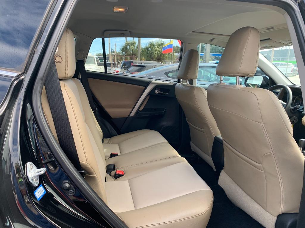 2014 Toyota RAV4 - $11,995