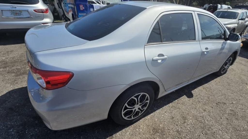 2013 Toyota Corolla - $9,995