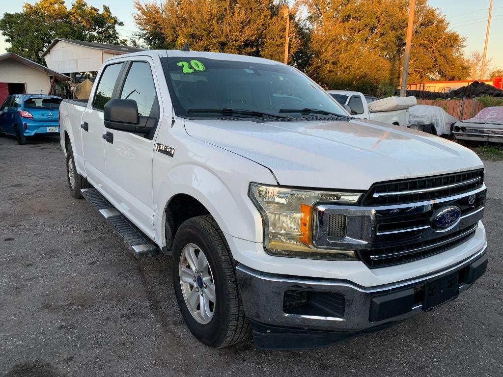 2020 Ford F-150 - $17,995