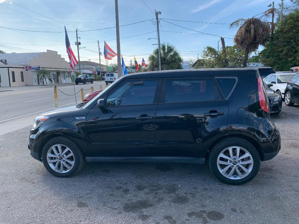 2017 Kia Soul - $9,495