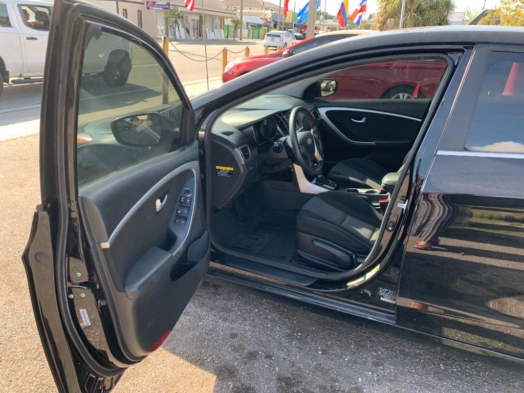 2014 Hyundai Elantra - $6,995