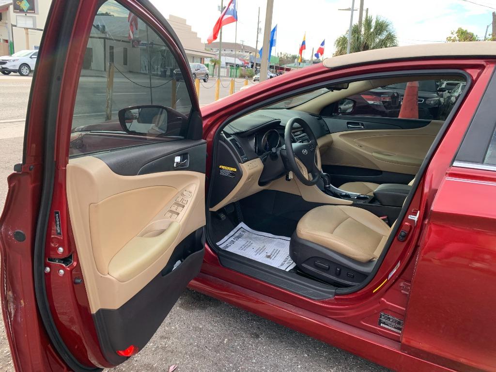 2014 Hyundai Sonata - $9,995