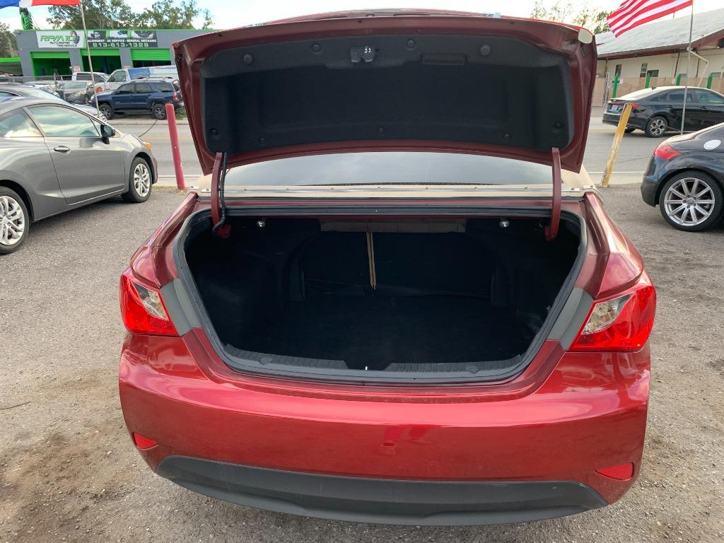 2014 Hyundai Sonata - $9,995