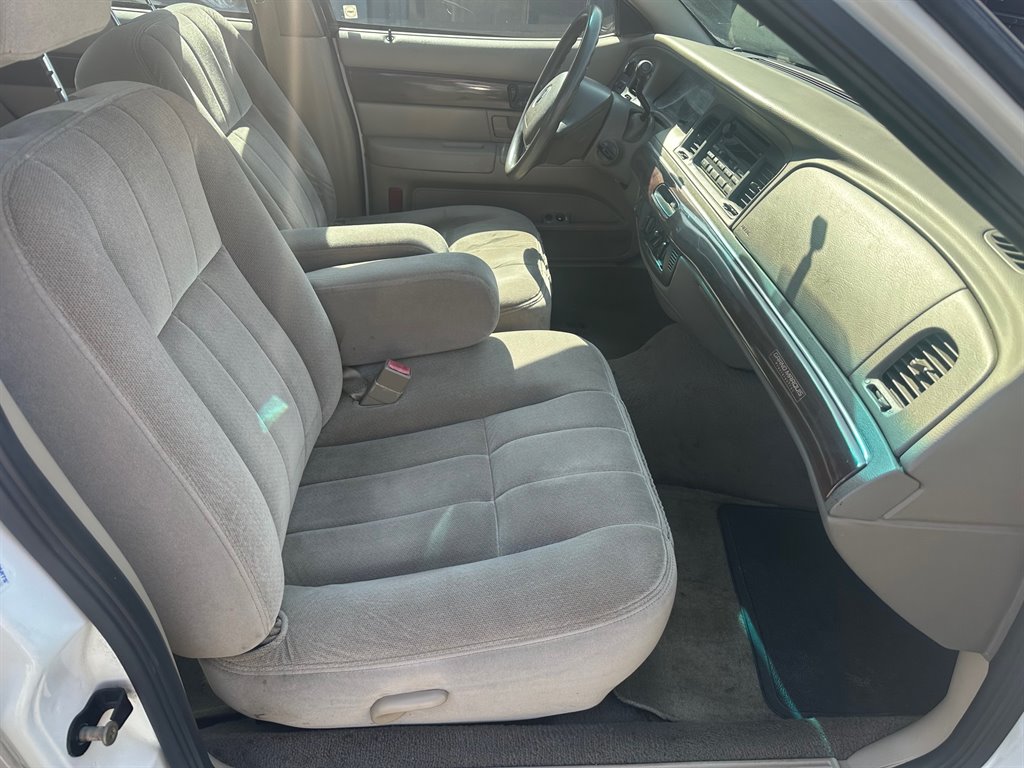 2003 Mercury Grand Marquis - $3,400
