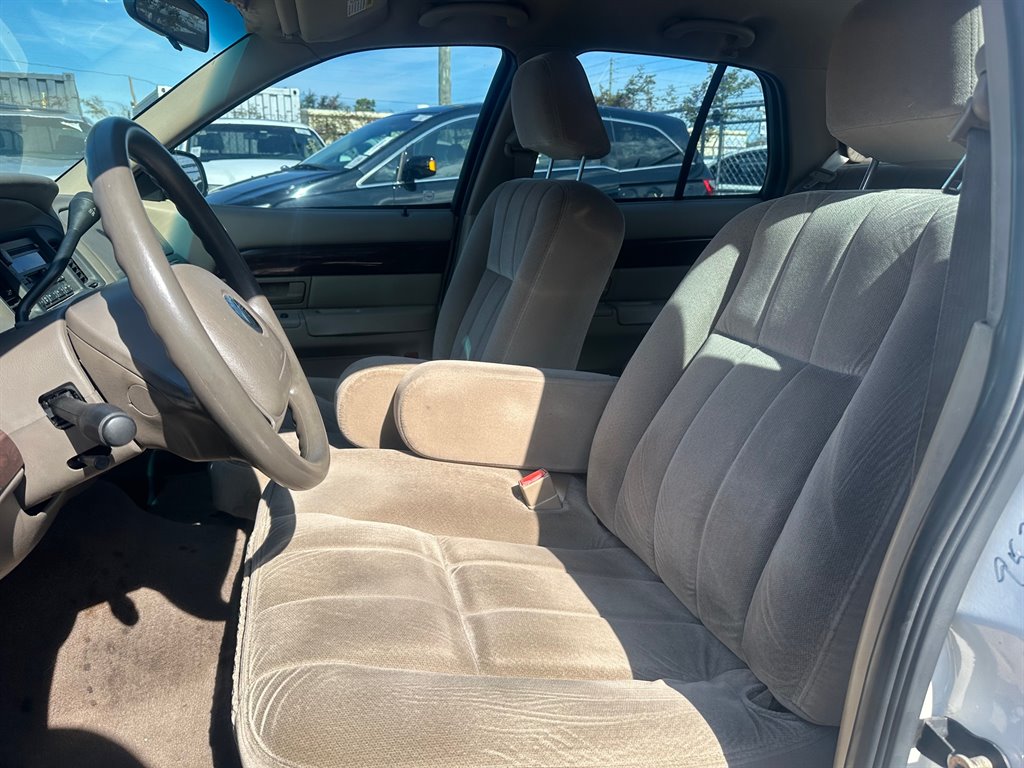 2003 Mercury Grand Marquis GS photo