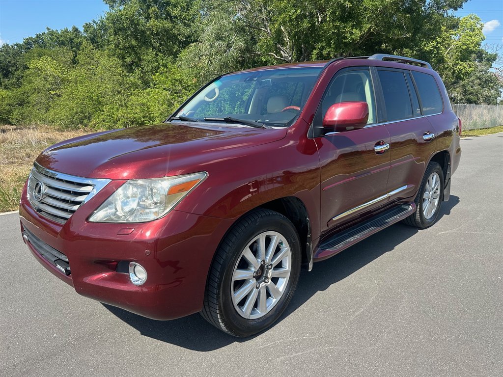2008 Lexus LX 570 photo