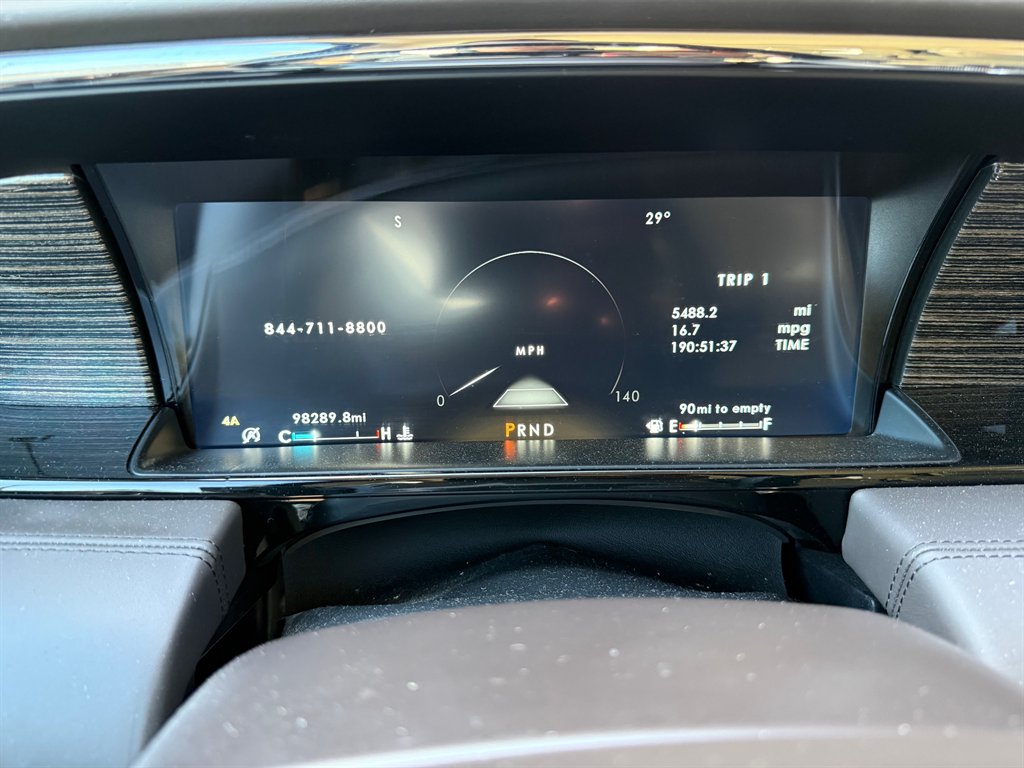 2021 Lincoln Navigator - $39,000
