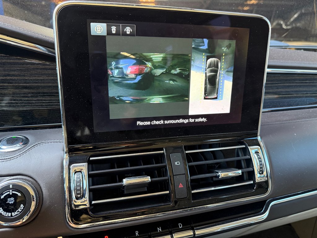 2021 Lincoln Navigator - $39,000