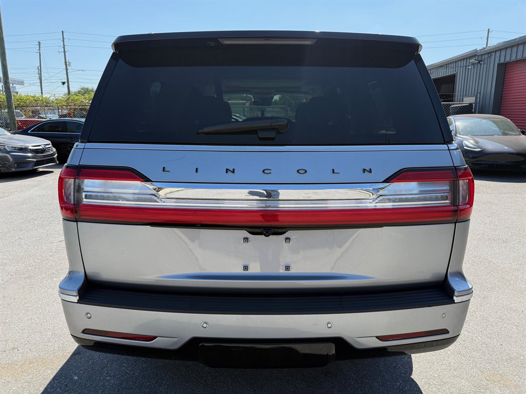 2021 Lincoln Navigator - $39,000