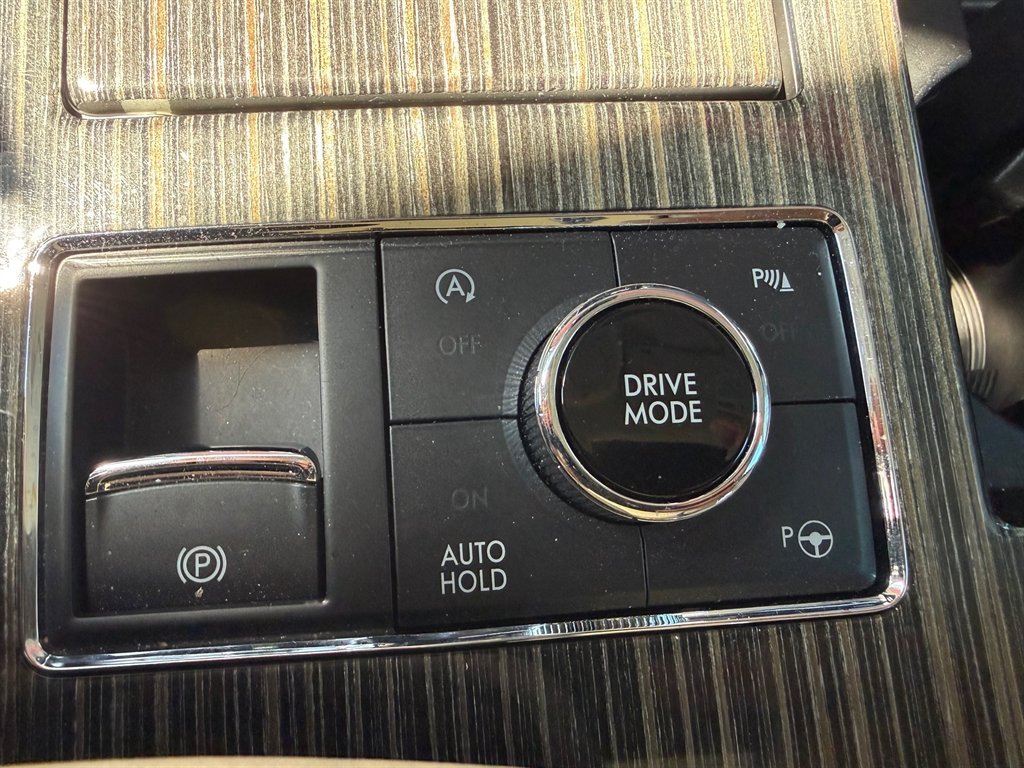 2021 Lincoln Navigator - $39,000