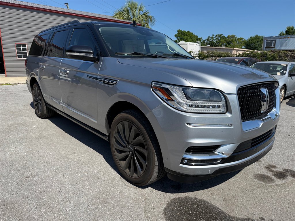 2021 Lincoln Navigator - $39,000