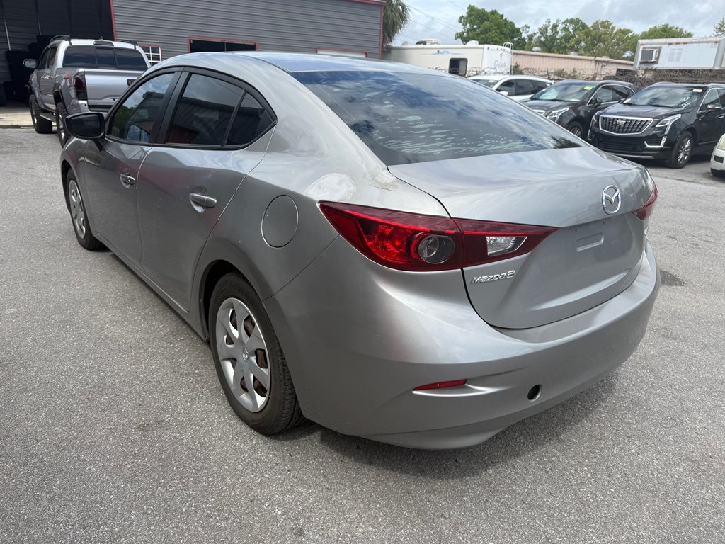 2016 MAZDA MAZDA3 - $6,900
