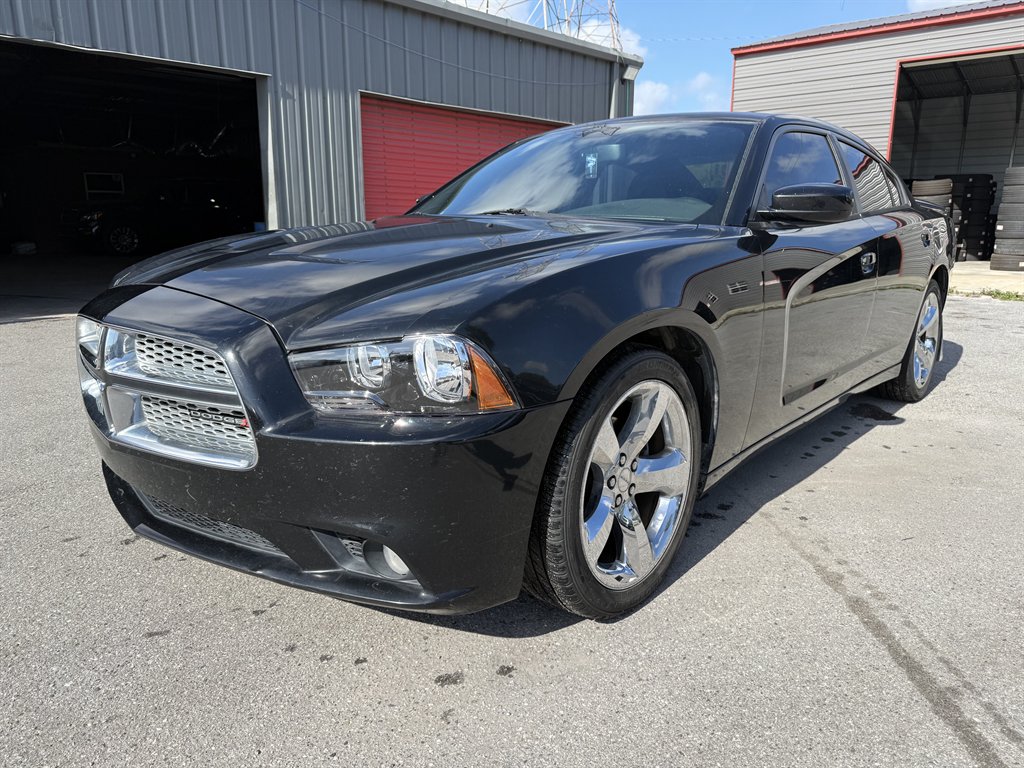 2014 Dodge Charger - $5,900