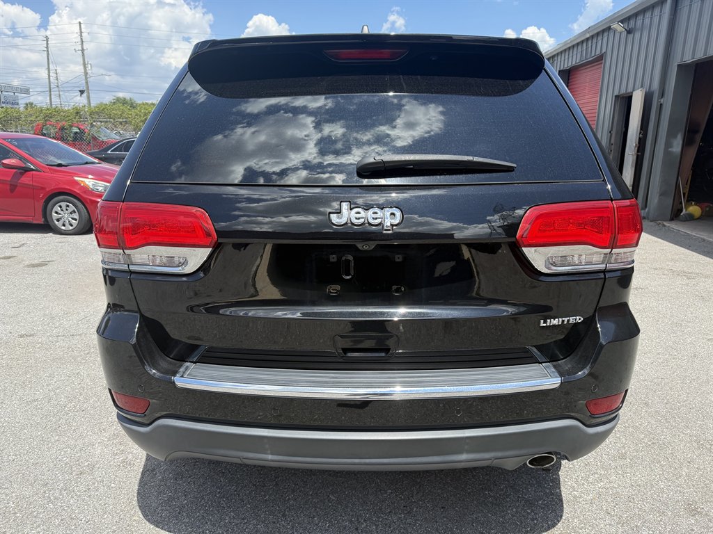 2017 Jeep Cherokee - $12,900