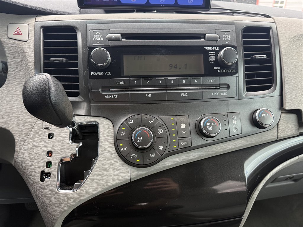 2011 Toyota Sienna - $7,900