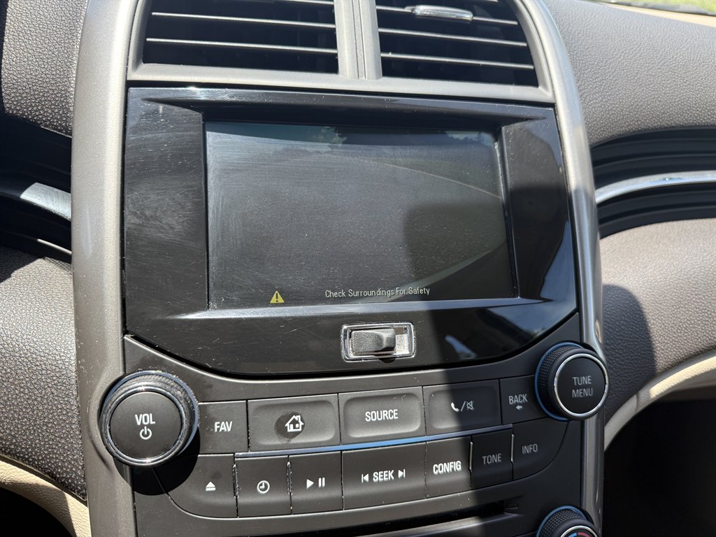 2014 Chevrolet Malibu - $6,900