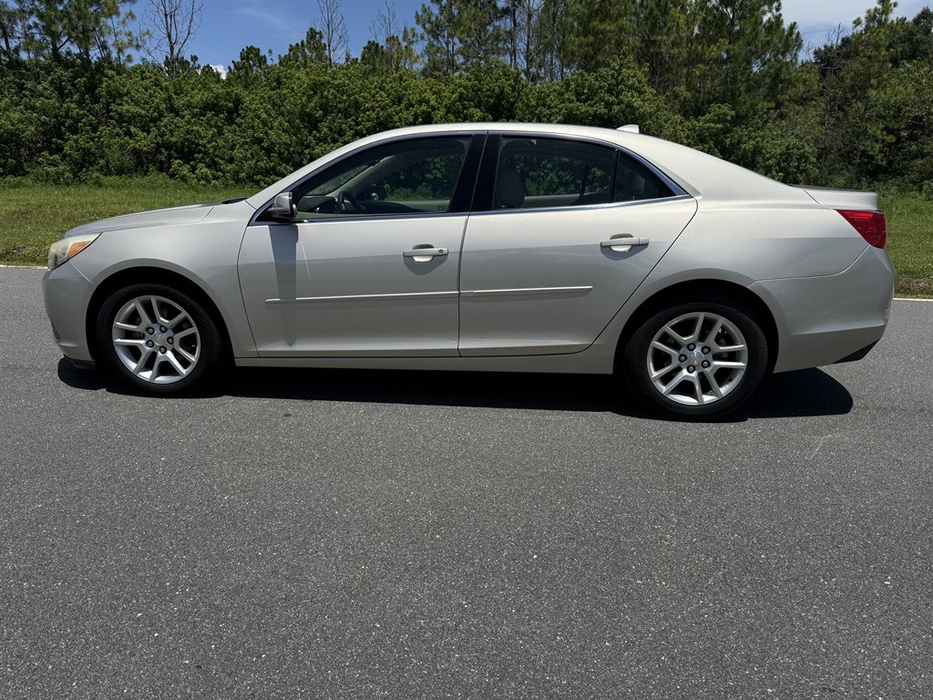 2014 Chevrolet Malibu - $6,900