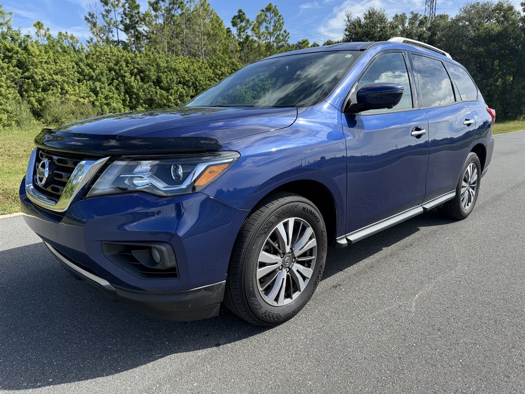 2020 Nissan Pathfinder