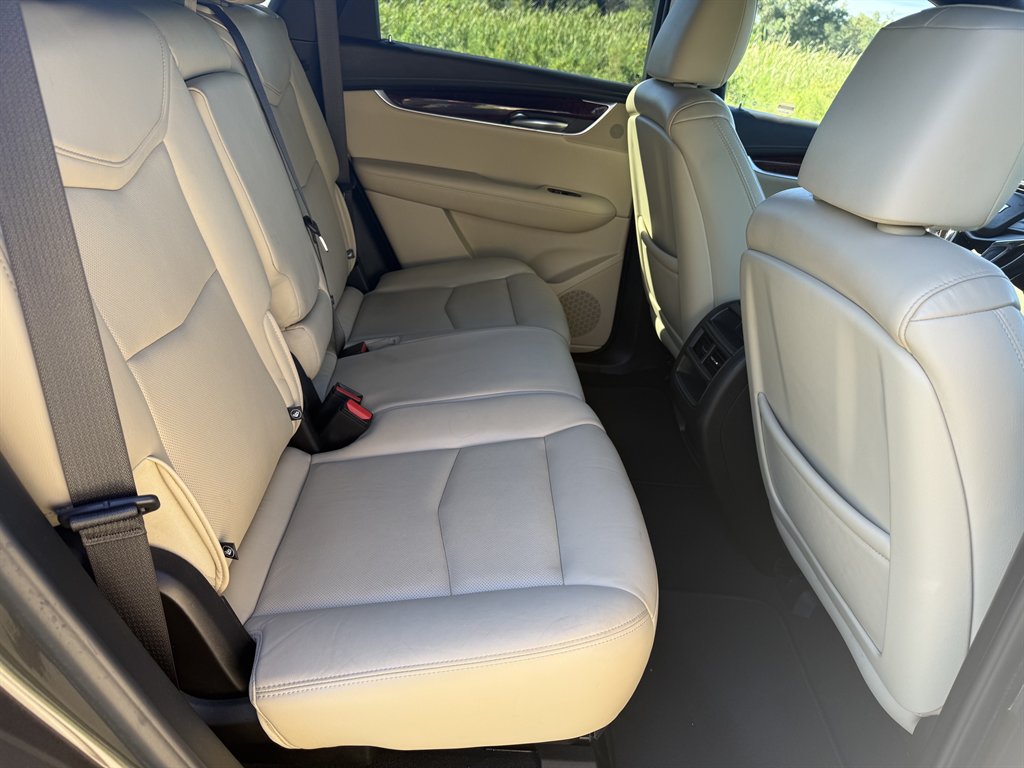 2019 Cadillac XT5 - $15,900