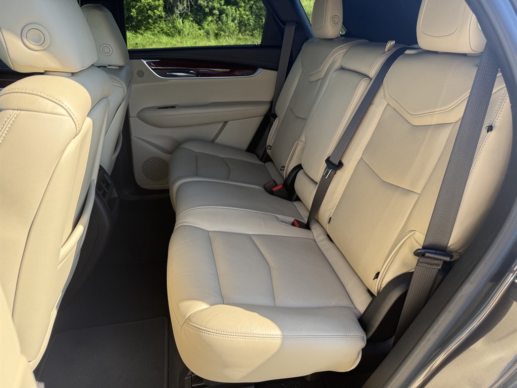 2019 Cadillac XT5 - $15,900