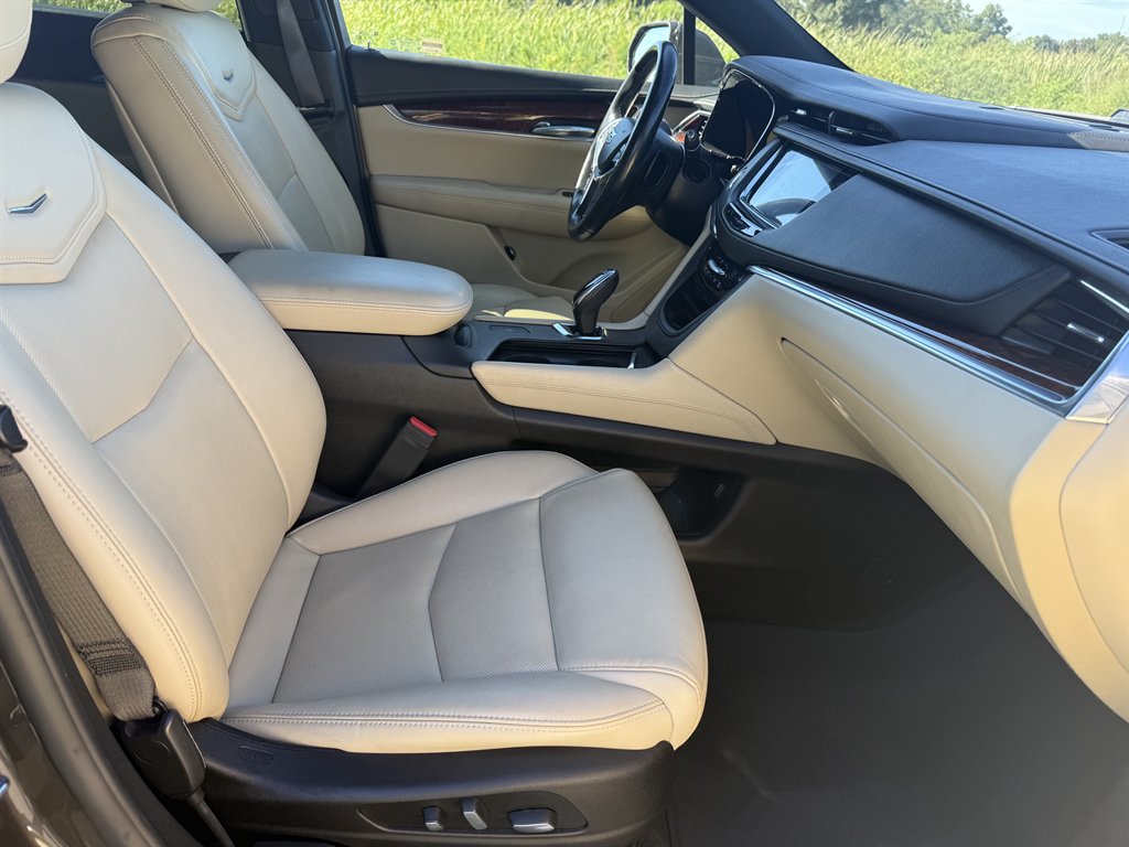 2019 Cadillac XT5 - $15,900